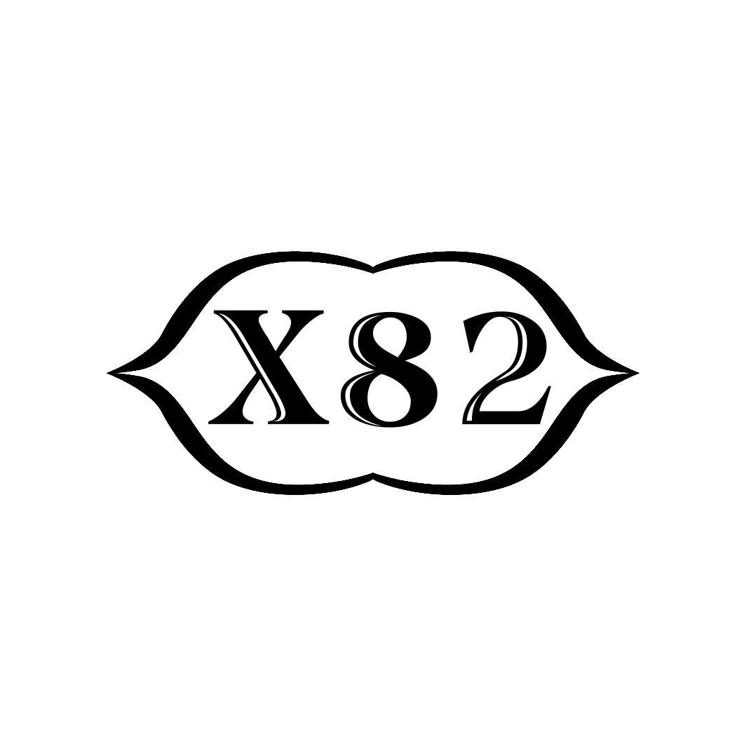 X82