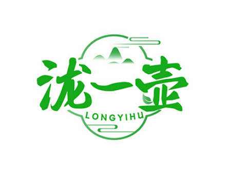 泷一壶