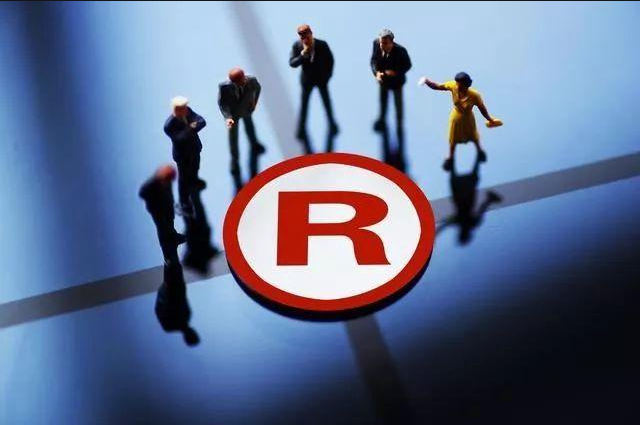 logo、商标、品牌之间的区别和联系